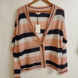 NWT 100% Acrylic Pink/Navy Lightweight Sweater